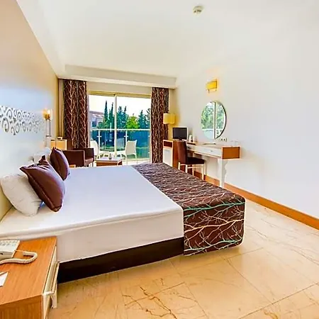 Horus Paradise Resort 5*