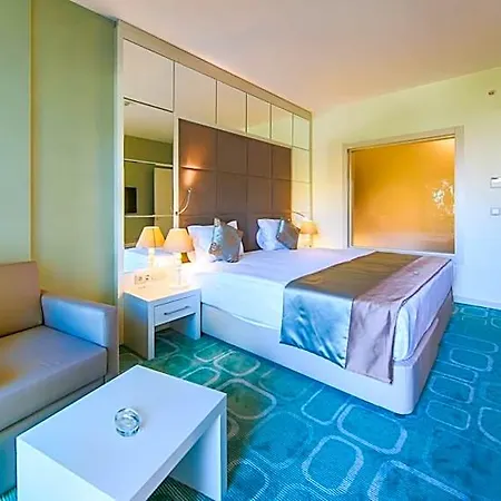 Horus Paradise Resort 5*