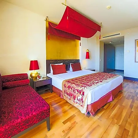 Horus Paradise Resort 5*