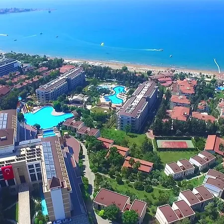 Θέρετρο Horus Paradise 5*