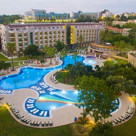 Θέρετρο Horus Paradise