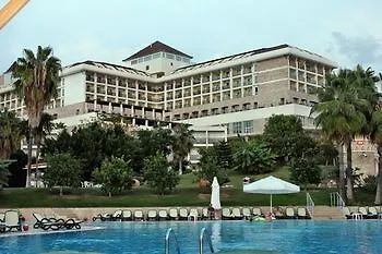 Horus Paradise אתר נופש