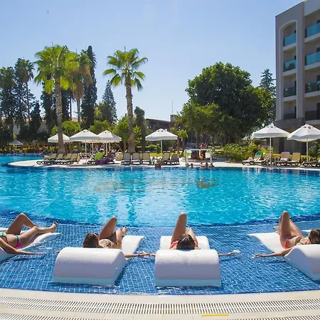 Horus Paradise Resort Side